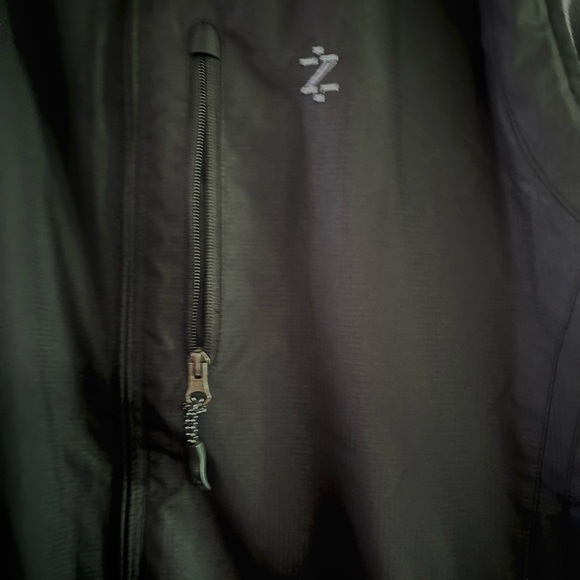 Izod Men's All Weather Reversible Vest Performance Golf Outdoors Black Size XL - Picture 2 of 3